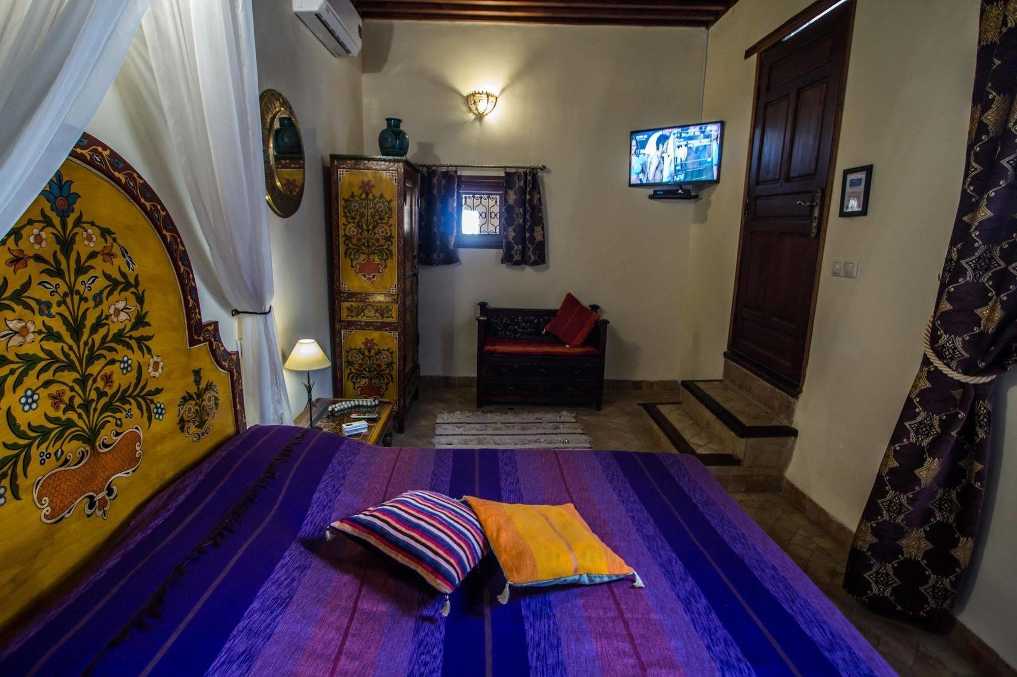 Riad Letchina Fès Extérieur photo